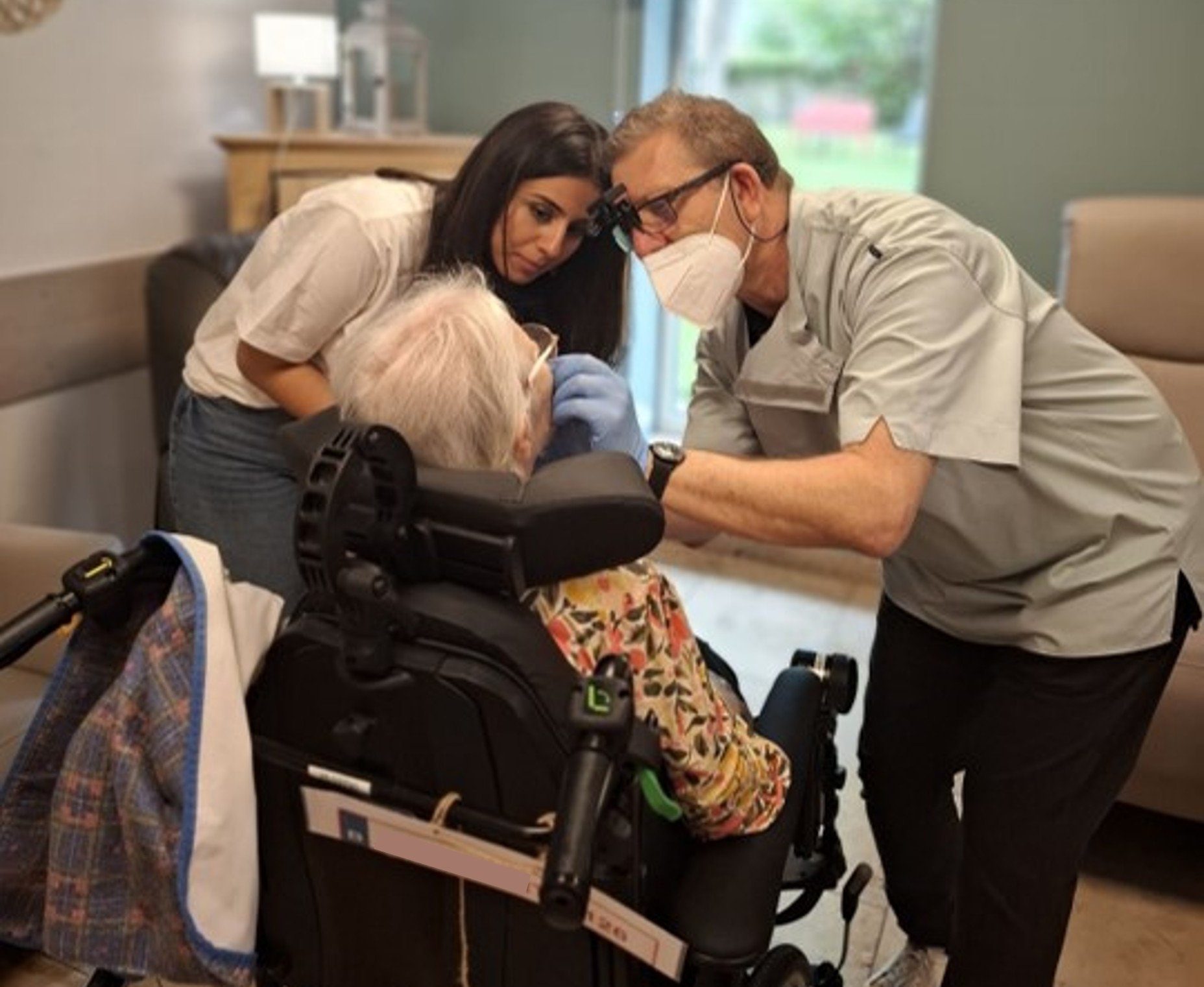 Dépistage bucco-dentaire en EHPAD